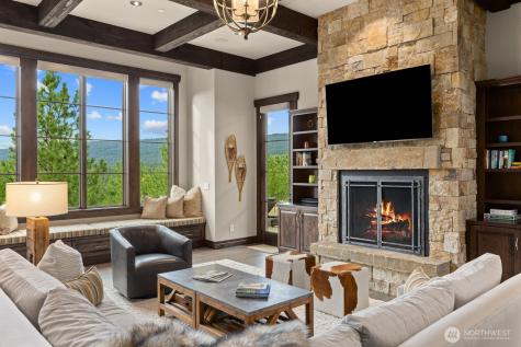 301 Big Hill Drive Cle Elum WA 98922