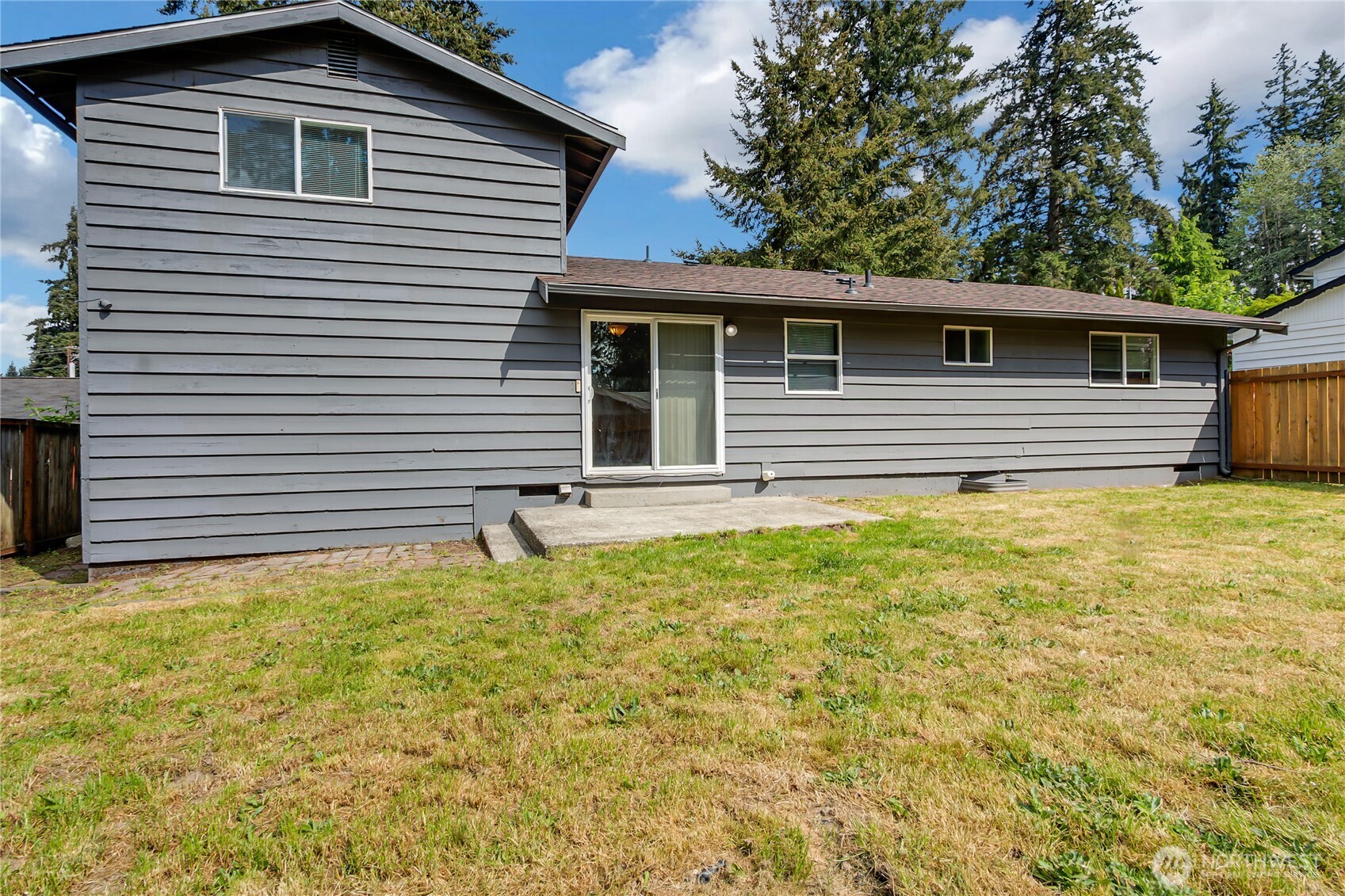 2914 Forest Rim Court S Puyallup WA 98374