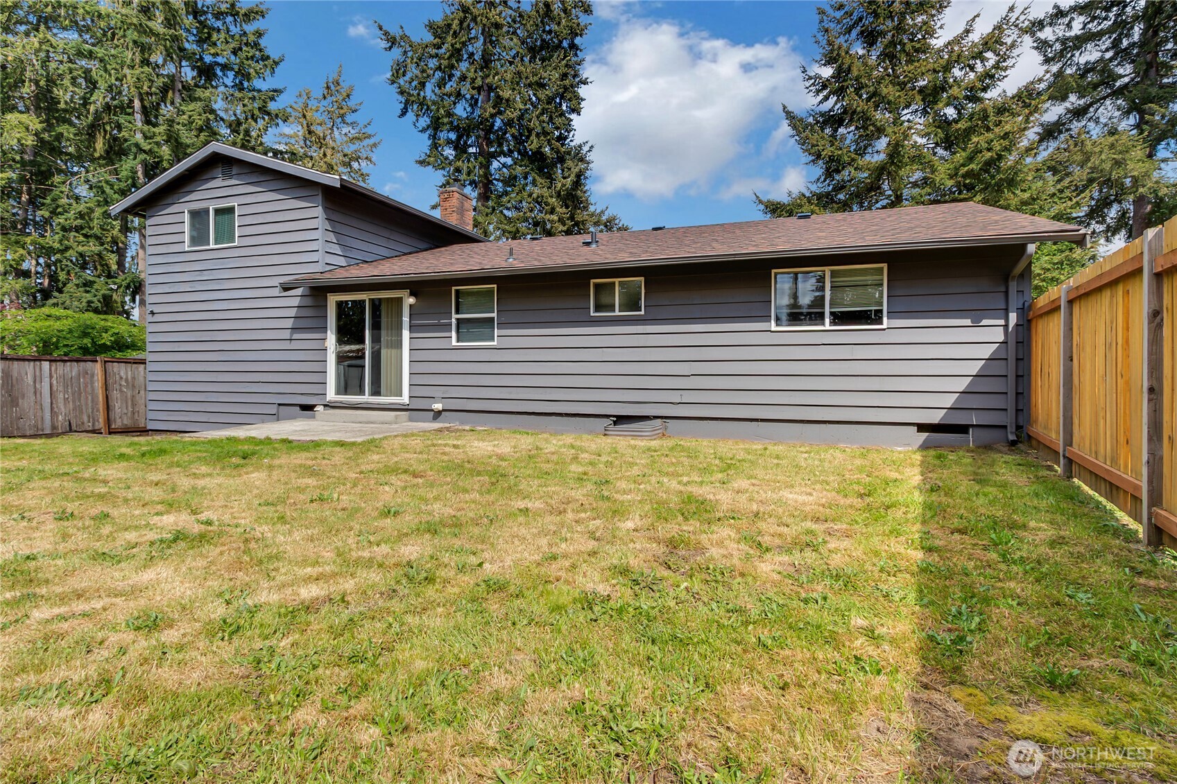 2914 Forest Rim Court S Puyallup WA 98374