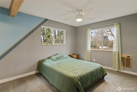 785 N Jerome Lane East Wenatchee WA 98802