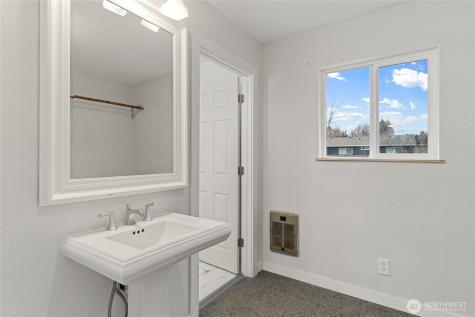 785 N Jerome Lane East Wenatchee WA 98802