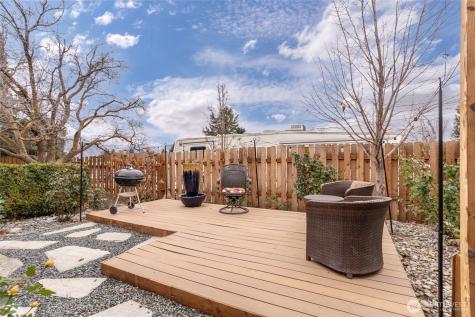 785 N Jerome Lane East Wenatchee WA 98802