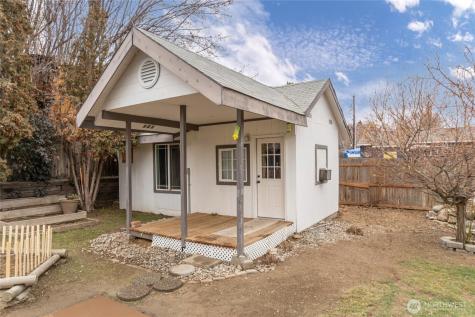 785 N Jerome Lane East Wenatchee WA 98802