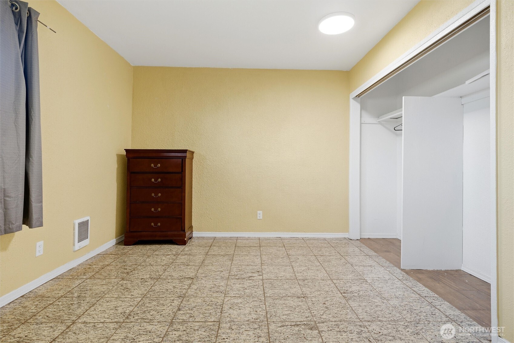 9016 Bong Loop Drive Moses Lake WA 98837