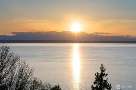 7316 164th Street SW Edmonds WA 98026