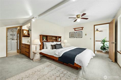 15725 88th Avenue Ct E Puyallup WA 98375