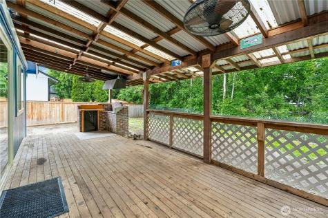 15725 88th Avenue Ct E Puyallup WA 98375