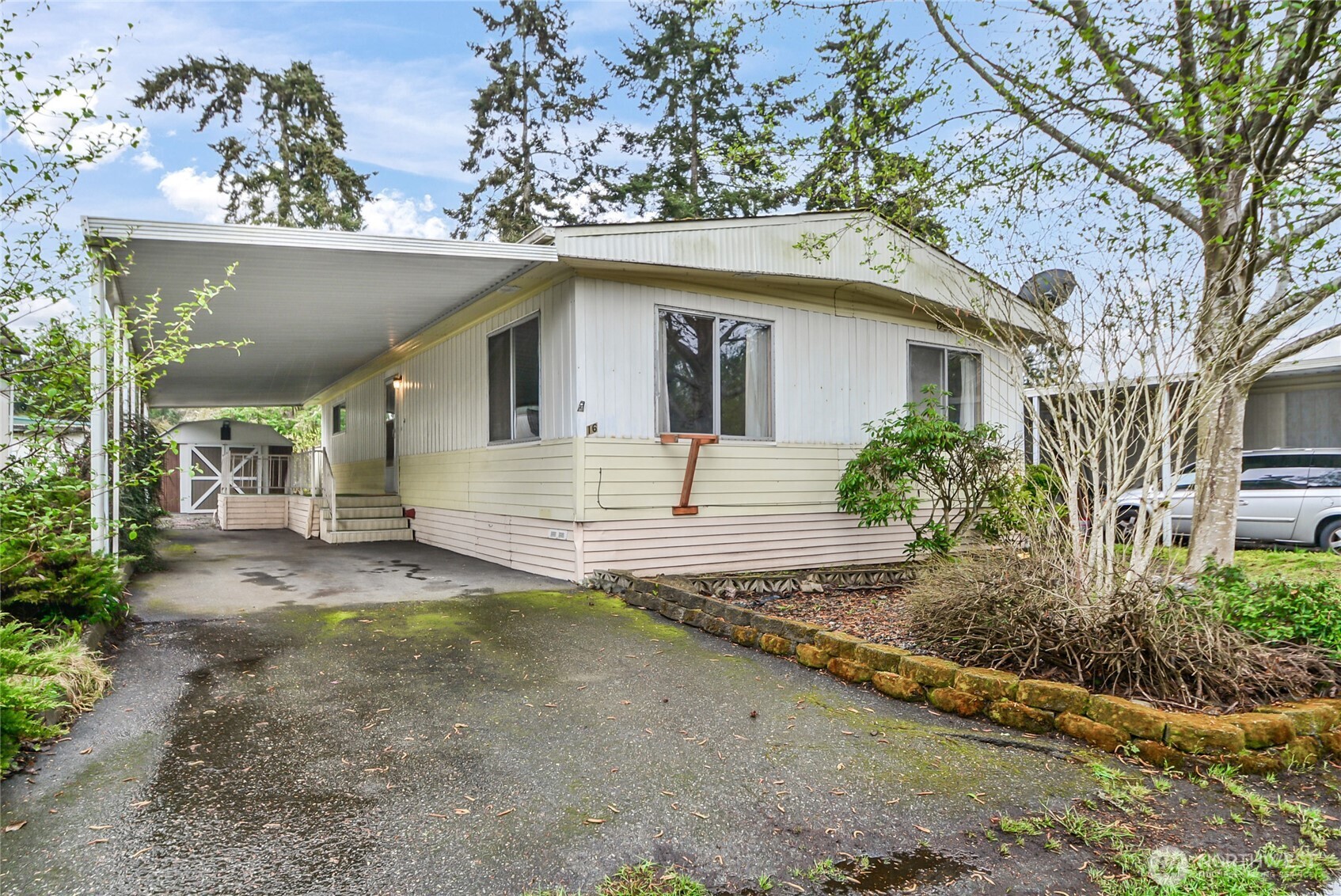 5220 SW 176th Street Lynnwood WA 98037