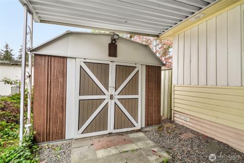 5220 SW 176th Street Lynnwood WA 98037