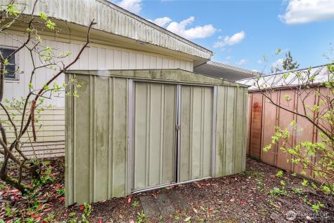 5220 SW 176th Street Lynnwood WA 98037