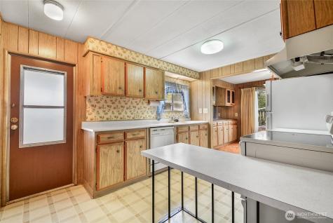 5220 SW 176th Street Lynnwood WA 98037