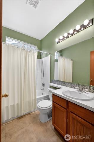 11310 3rd Avenue Court E Tacoma WA 98445