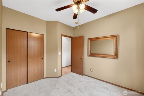 11310 3rd Avenue Court E Tacoma WA 98445