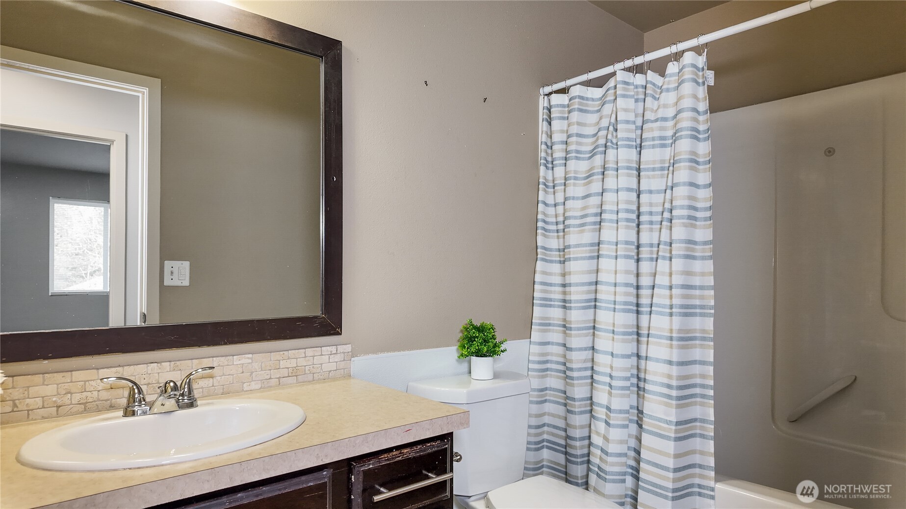20523 5th Avenue Ct E Spanaway WA 98387