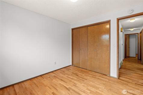 1511 S Macarthur Street Tacoma WA 98465