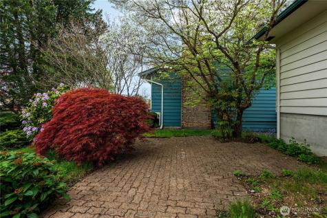 1511 S Macarthur Street Tacoma WA 98465