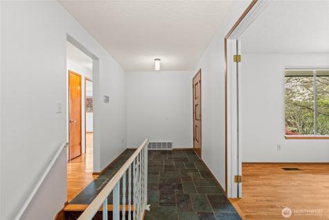 1511 S Macarthur Street Tacoma WA 98465