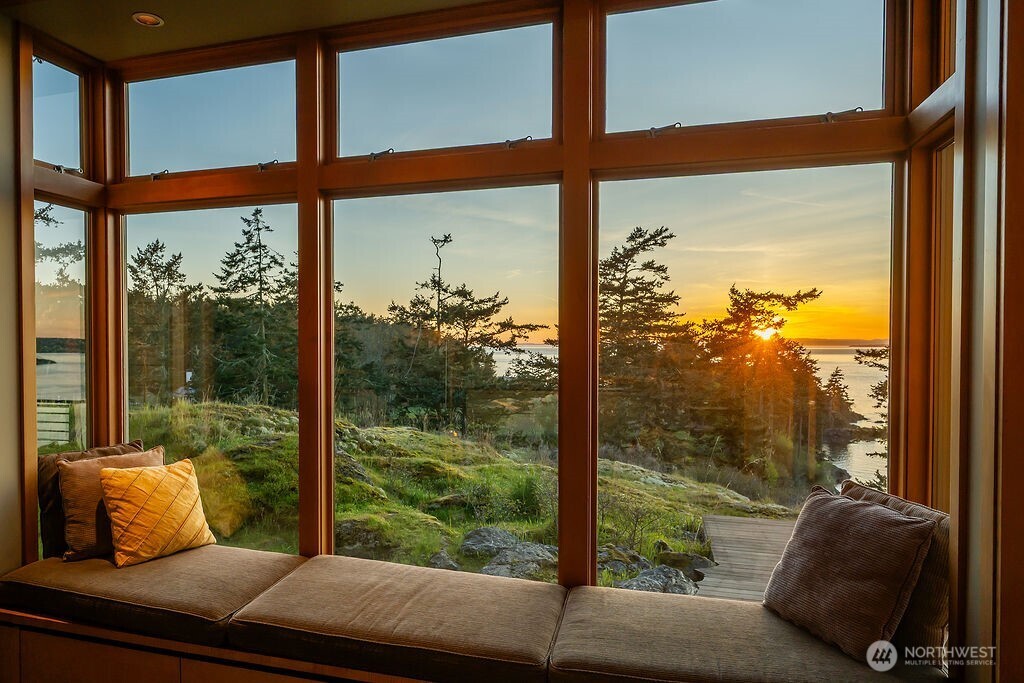 89 Flint Road Lopez Island WA 98261
