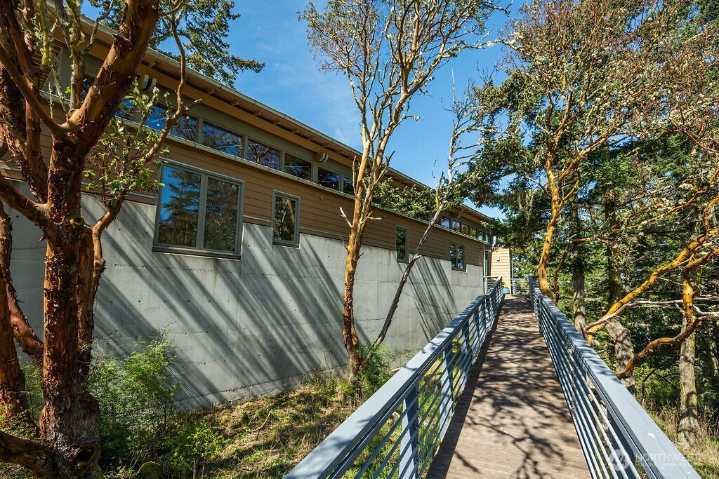 89 Flint Road Lopez Island WA 98261
