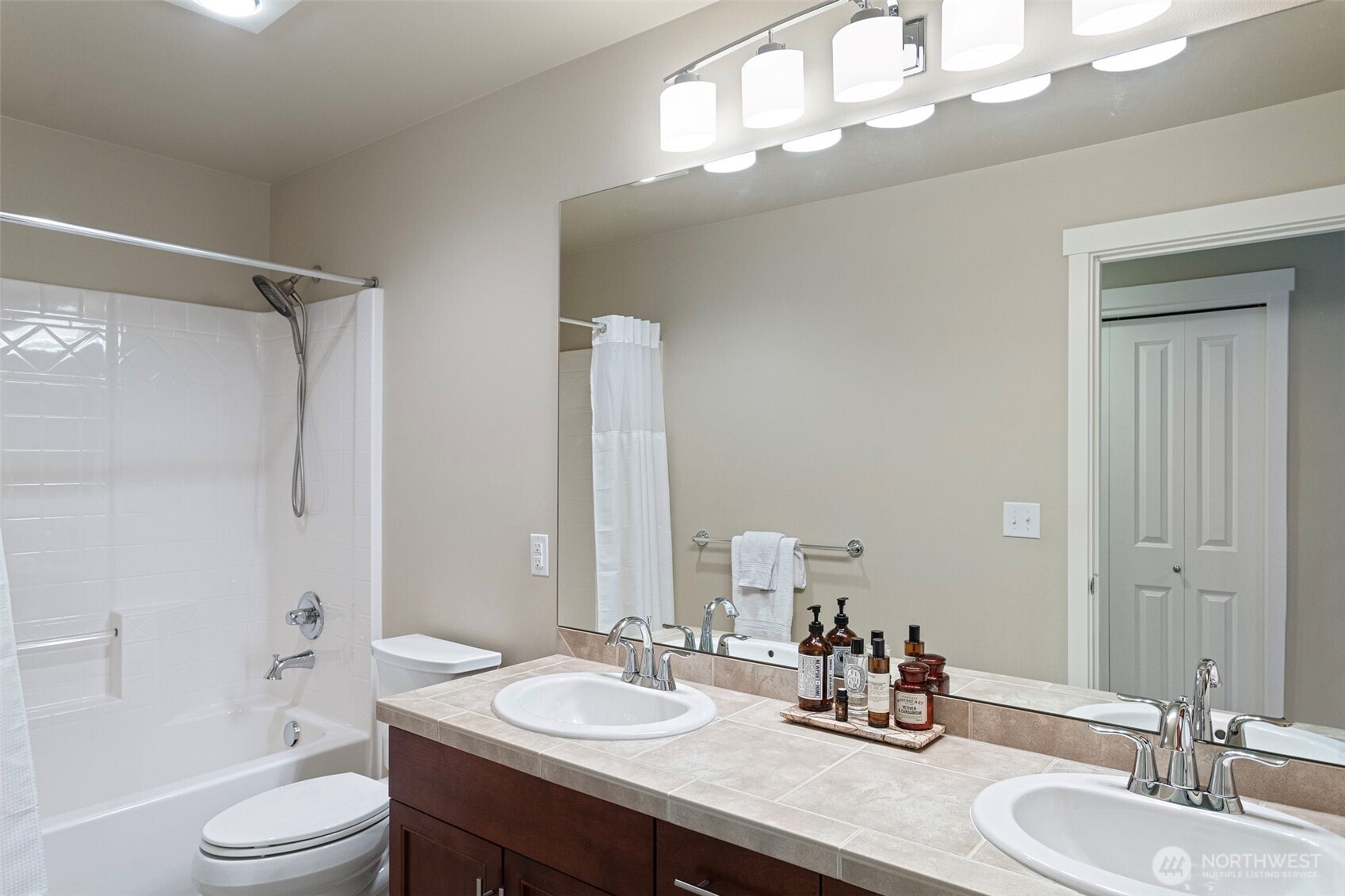 21614 36th Drive SE Bothell WA 98021