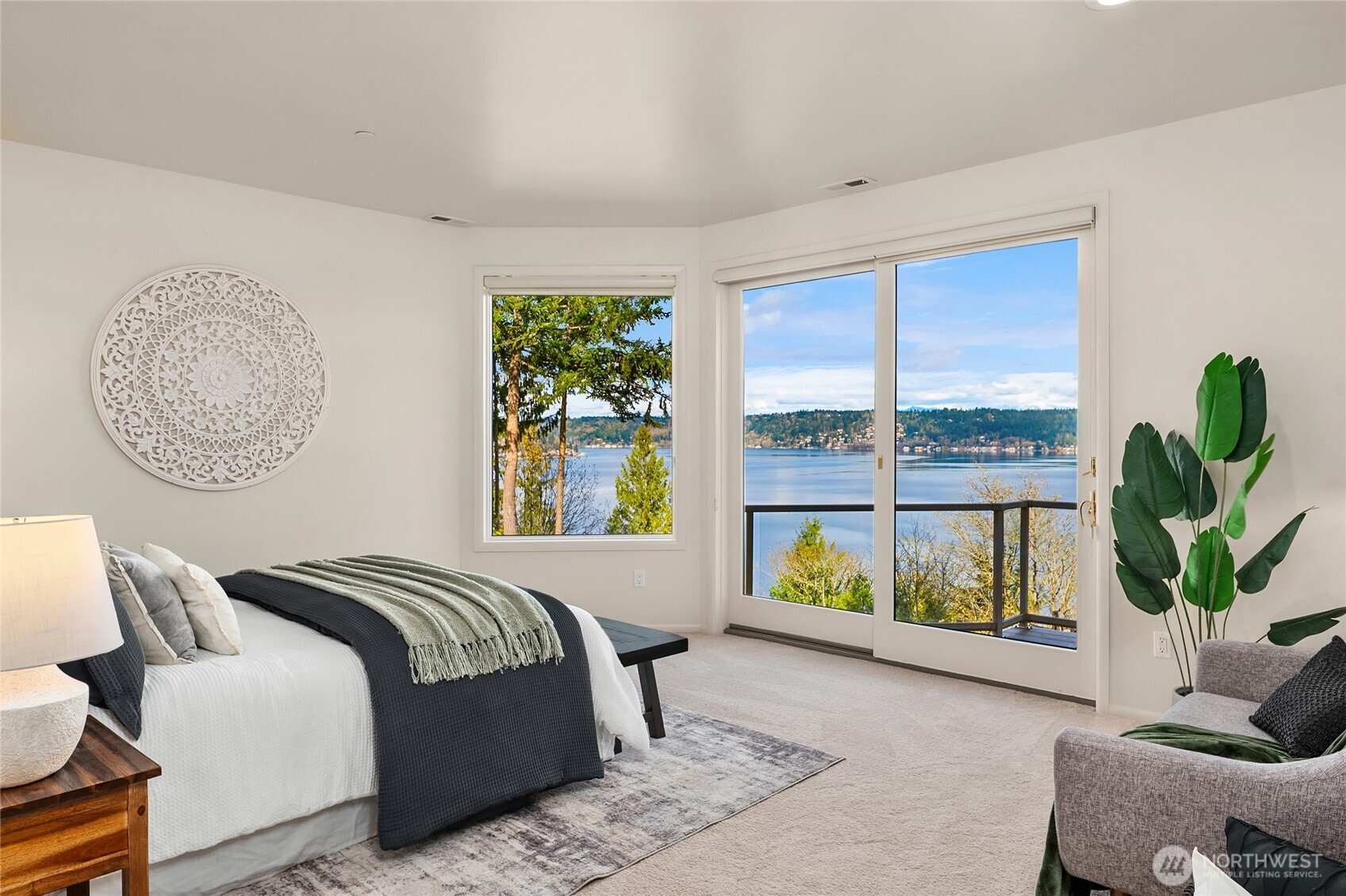 936 170th Place SE Bellevue WA 98008