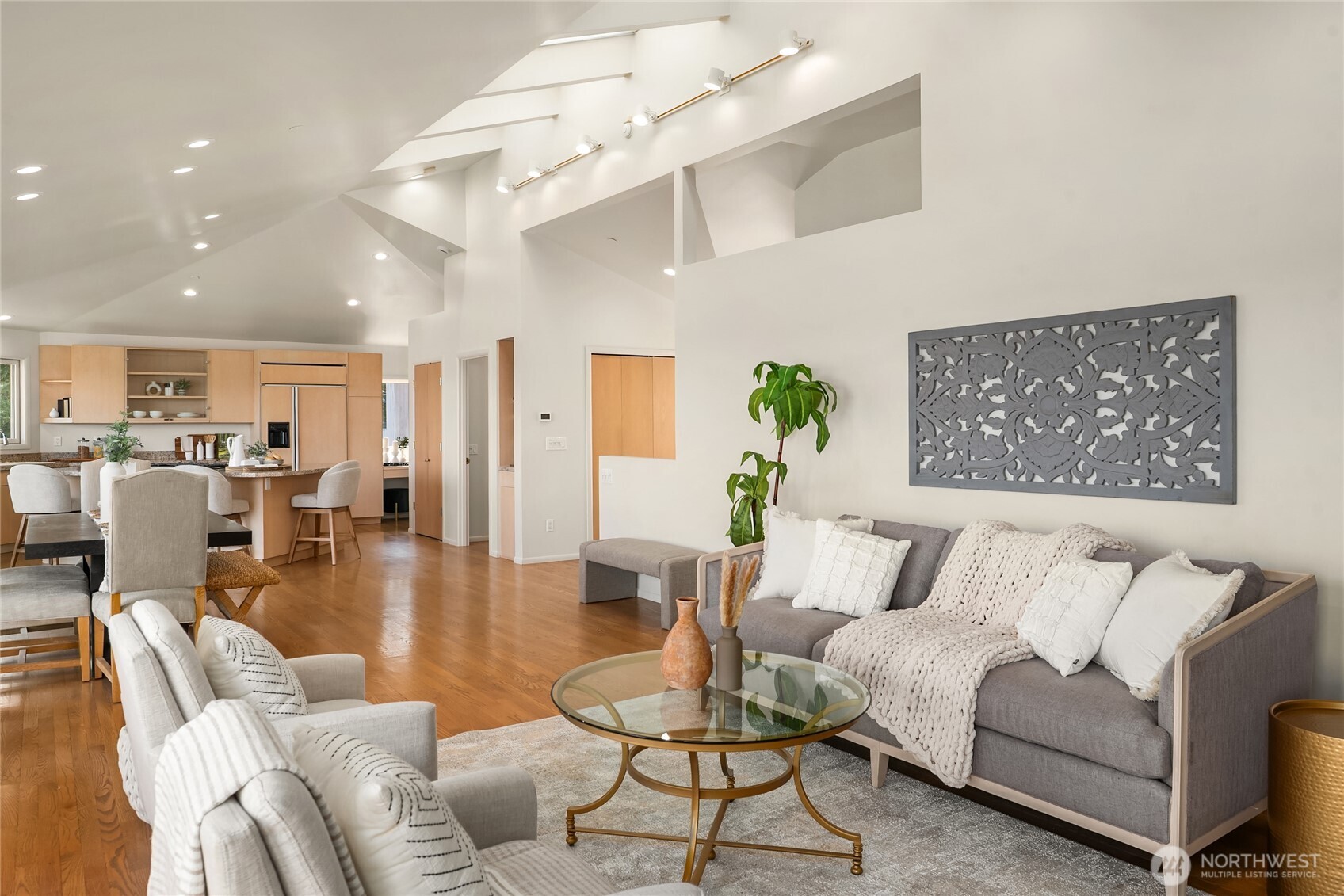 936 170th Place SE Bellevue WA 98008