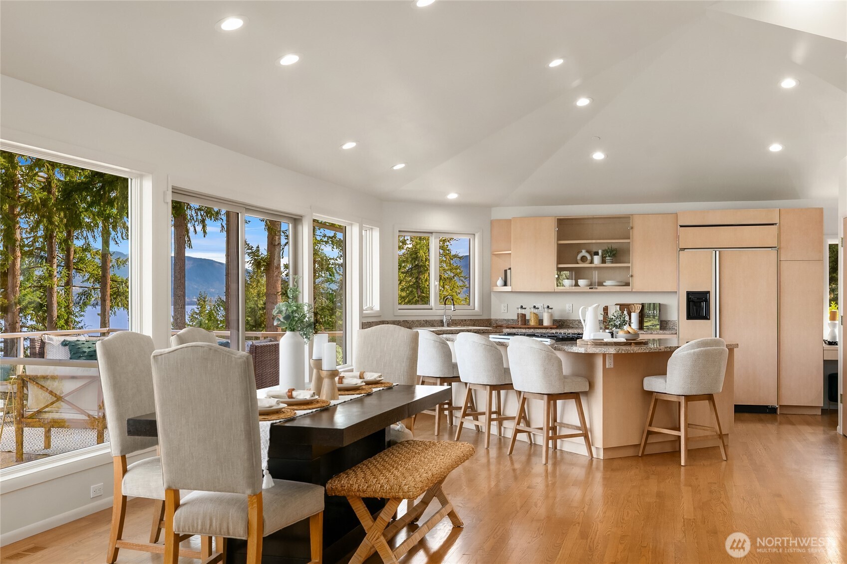 936 170th Place SE Bellevue WA 98008
