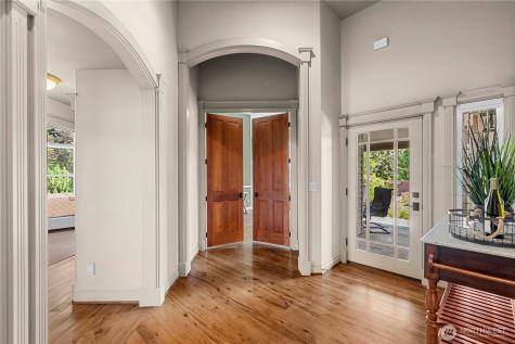 10755 North Road Leavenworth WA 98826