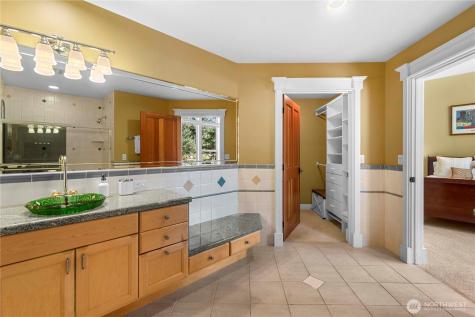 10755 North Road Leavenworth WA 98826