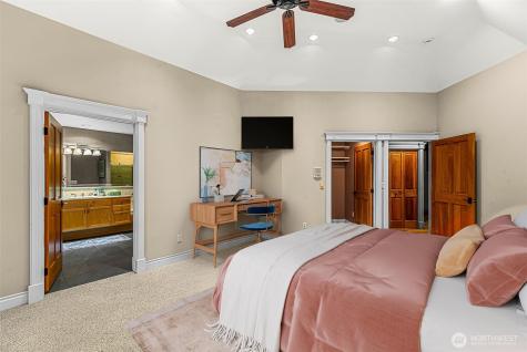 10755 North Road Leavenworth WA 98826