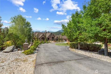 10755 North Road Leavenworth WA 98826