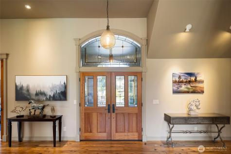10755 North Road Leavenworth WA 98826