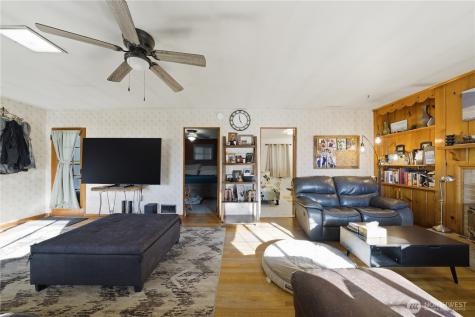 231 Main Street Waitsburg WA 99361