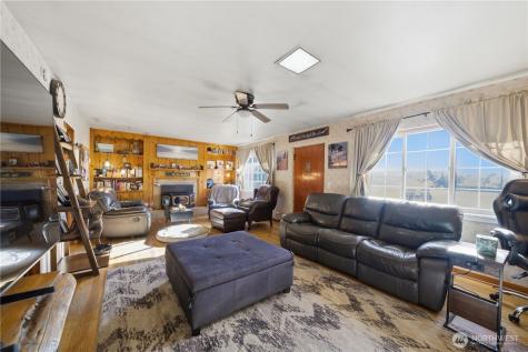 231 Main Street Waitsburg WA 99361