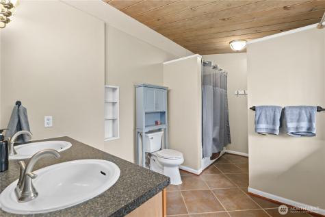 7023 126th Street E Puyallup WA 98373