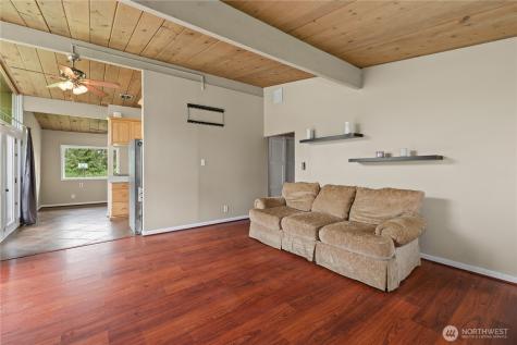 7023 126th Street E Puyallup WA 98373