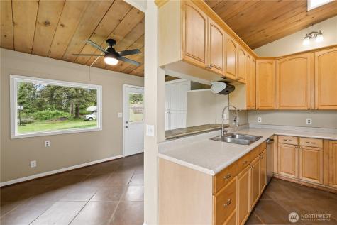7023 126th Street E Puyallup WA 98373