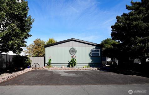 3211 W Wapato Drive Moses Lake WA 98837