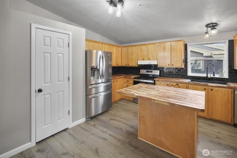 3211 W Wapato Drive Moses Lake WA 98837