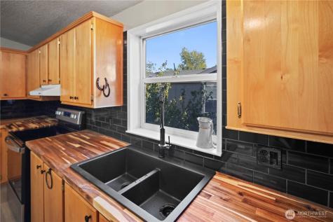 3211 W Wapato Drive Moses Lake WA 98837