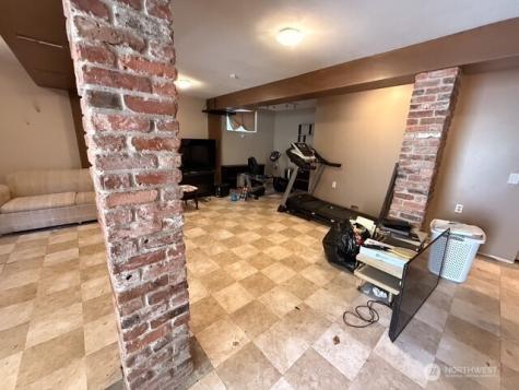 15231 204th Avenue SE Renton WA 98059