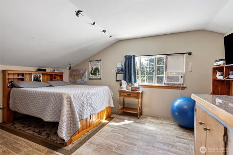 5502 N 42nd Street Tacoma WA 98407