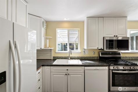 5502 N 42nd Street Tacoma WA 98407