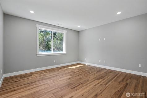 8805 Steamboat Island Road NW Olympia WA 98502