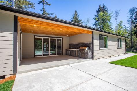 8805 Steamboat Island Road NW Olympia WA 98502