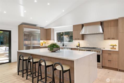 4278 137th Avenue NE Bellevue WA 98005