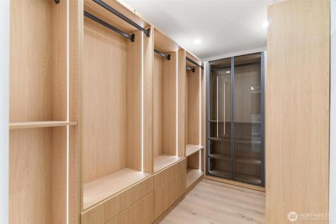 4278 137th Avenue NE Bellevue WA 98005