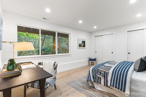 4278 137th Avenue NE Bellevue WA 98005