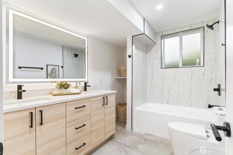 4278 137th Avenue NE Bellevue WA 98005