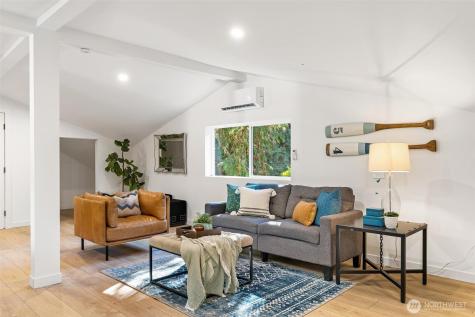 4278 137th Avenue NE Bellevue WA 98005